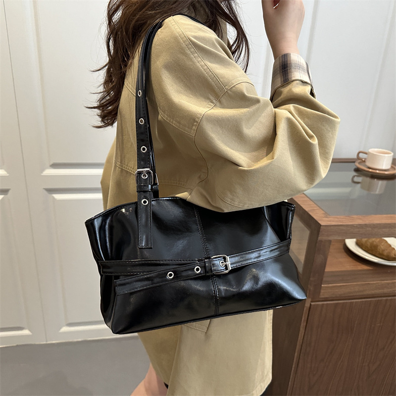Luxury Wine Red Underarm Bag f - Luxury Bags Vip ulasan dan harga