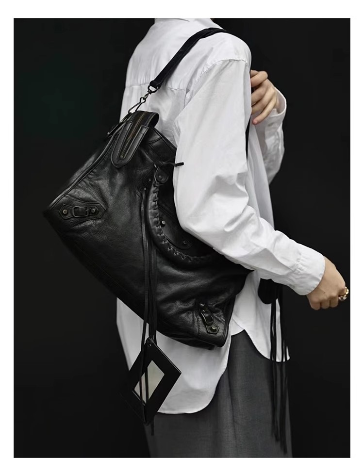 Rivet Motorcycle Bag High-end  - Luxury Bags Vip ulasan dan harga