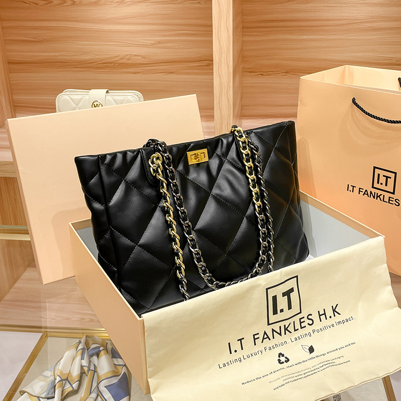 2026 New Hong Kong Quilted Tot - Luxury Bags Hong Kong ulasan dan harga